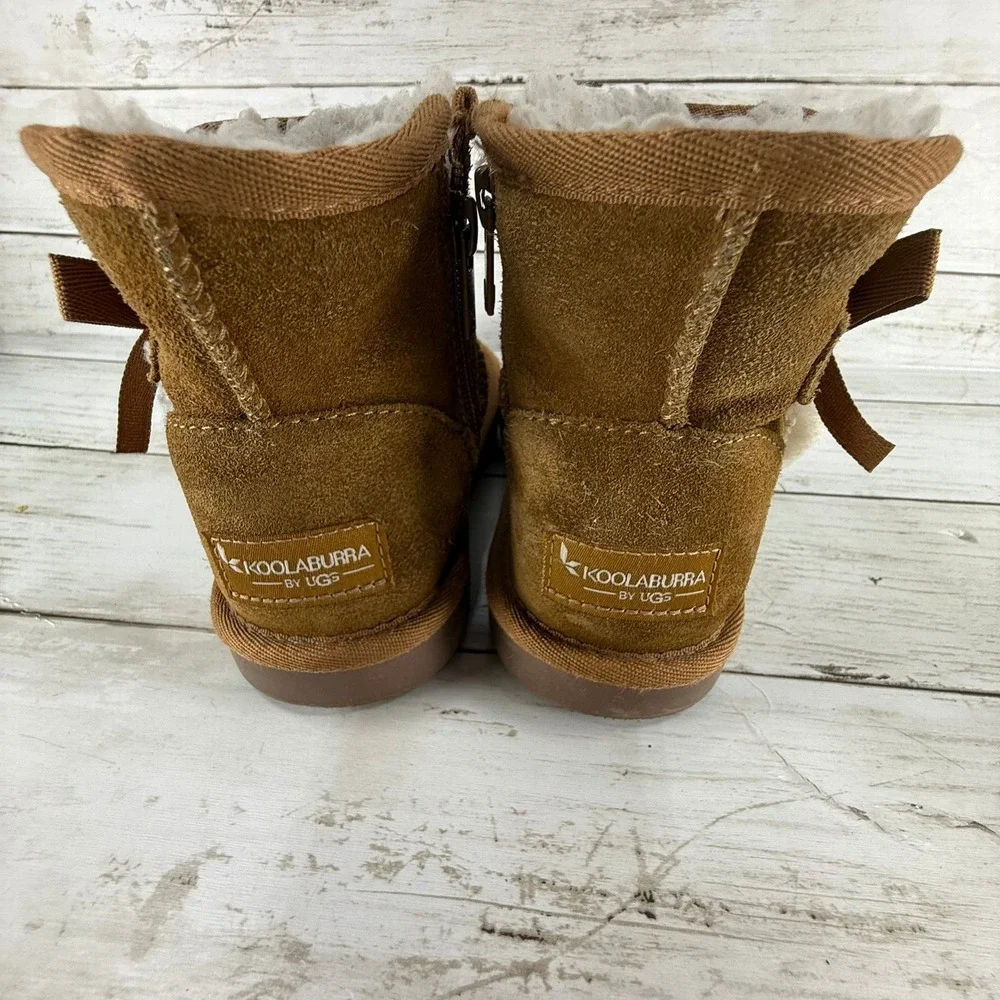 Koolaburra by UGG Victoria‎ Kids Chestnut Suede Bow Boots Size 12 Short Winter
